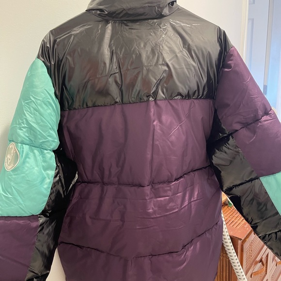 Jacket - Picture 2 of 5